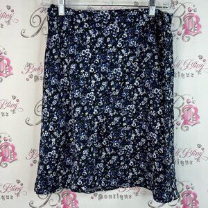 Judith & Charles skirt black white blue flowers Chic Floral A-Line Skirt in Navy